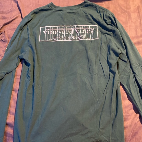 Men’s vineyard vines shirt - Picture 3 of 3